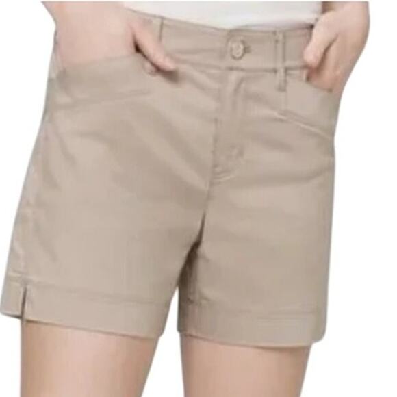 White House Black Market Pants - White House Black Market 5-Inch Khaki Shorts – NWT Size 8